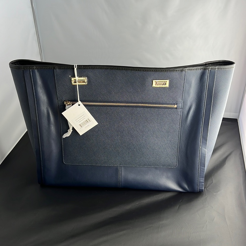 Used Lo & Sons Seville Prima Shell 15”. Deep Navy/Gold/Black